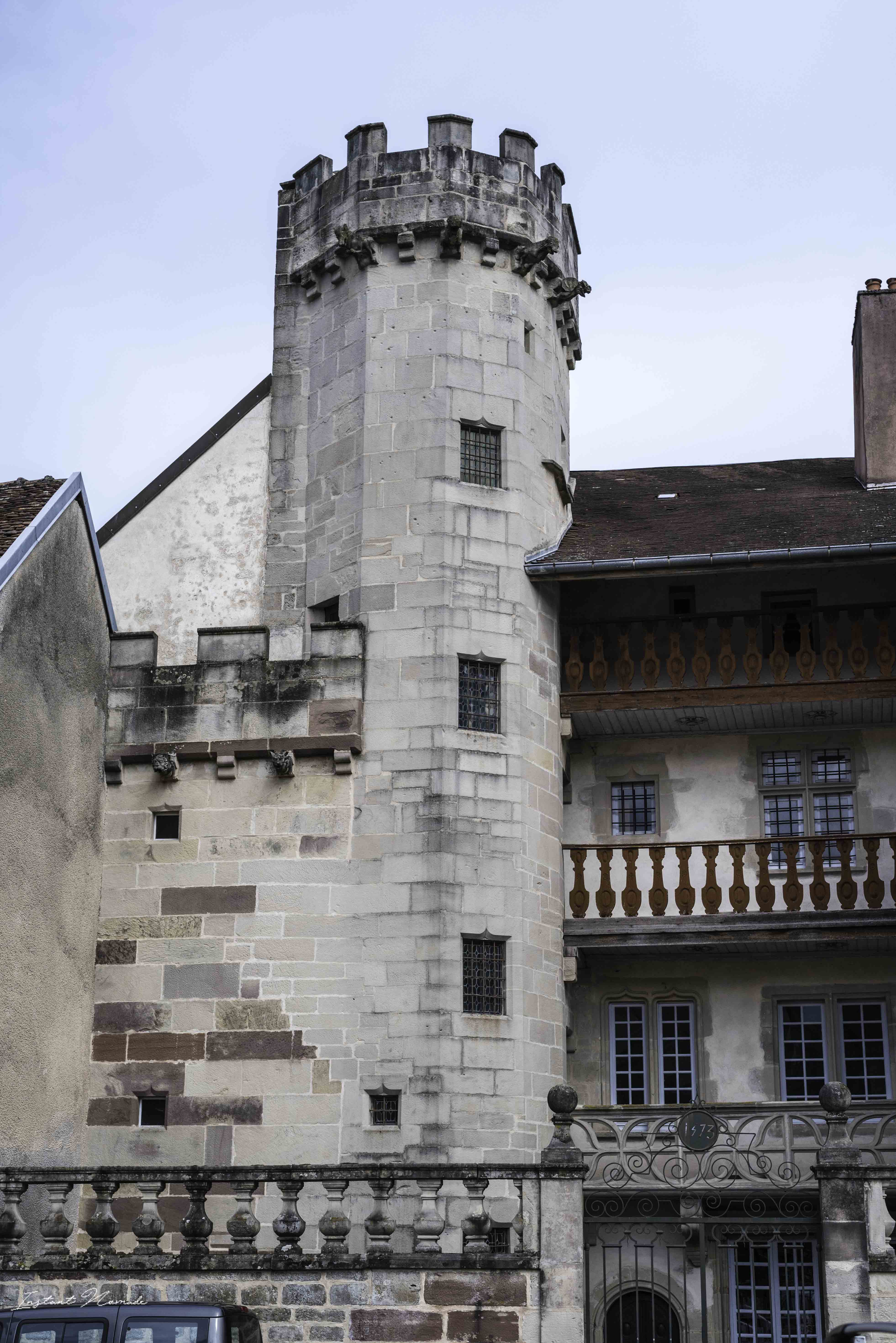 bâtiment historique luxeuil les bains vosges du sud