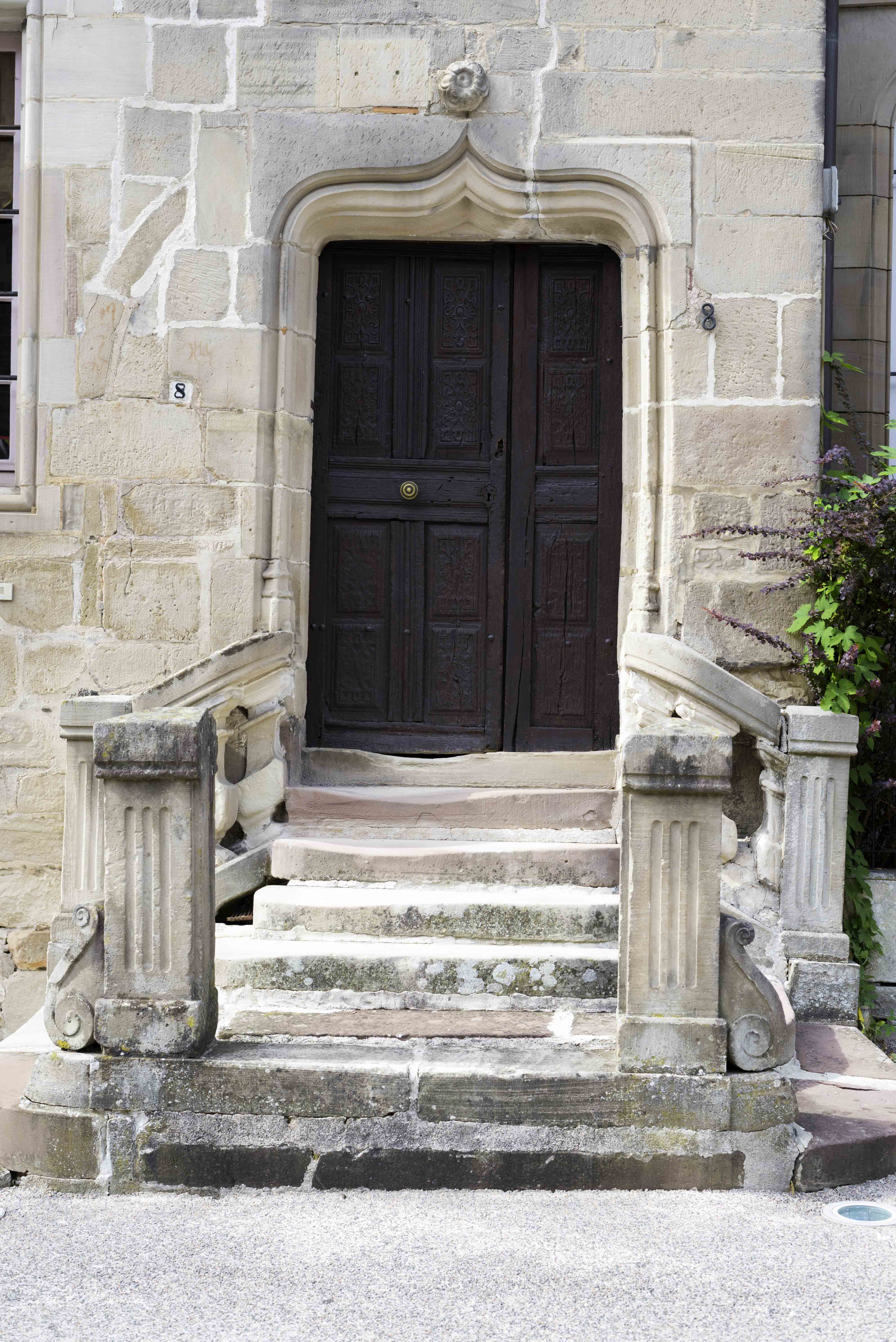 façade luxeuil les bains vosges du sud
