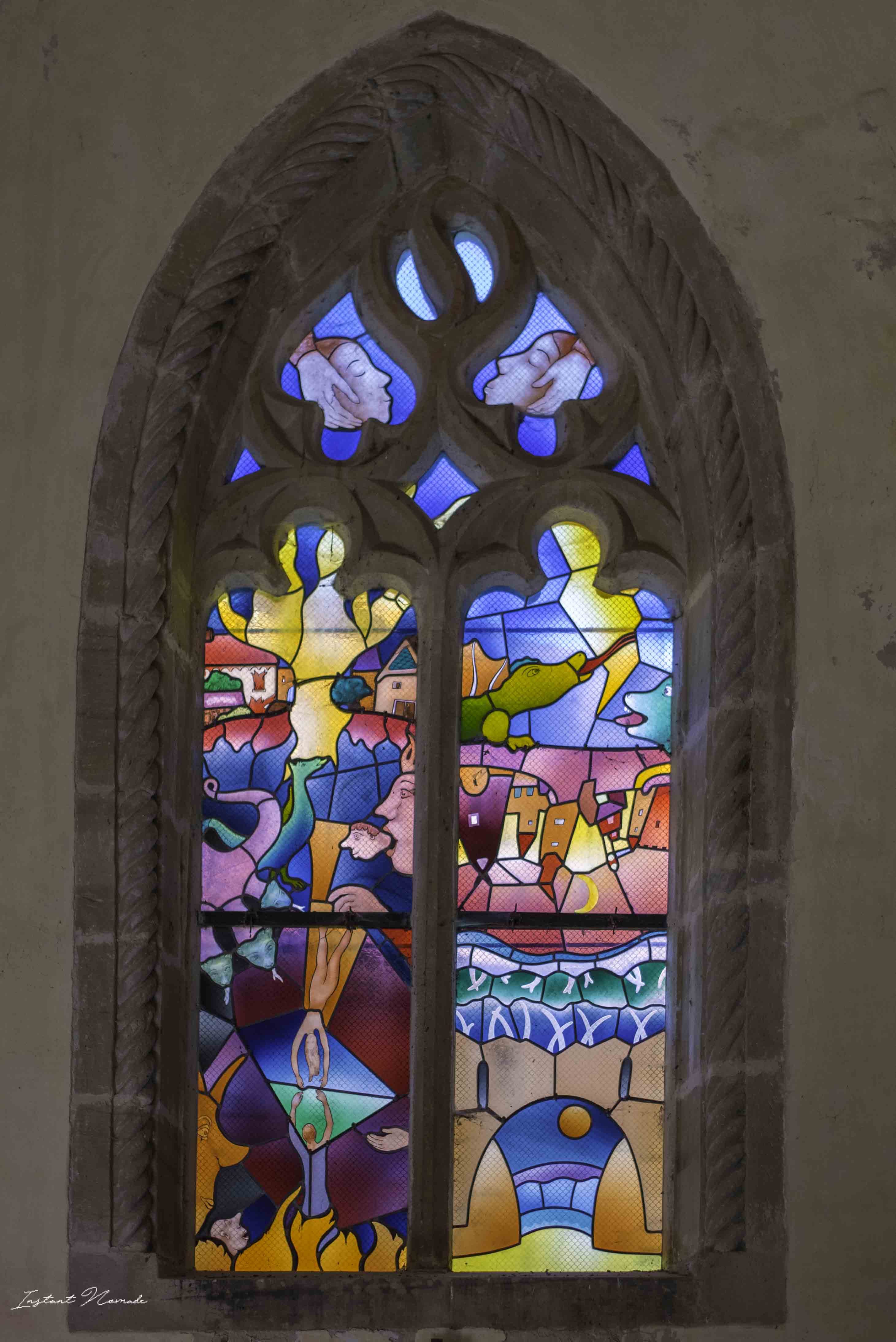 vitraux église anjeux