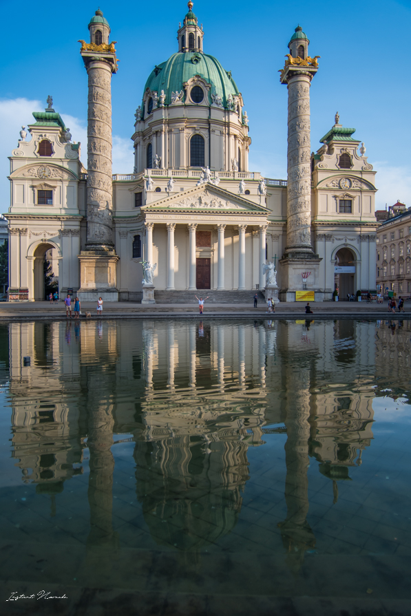 Karlskirche_bassin_vienne