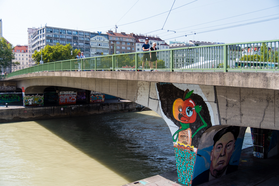 pont_vienne_streetart