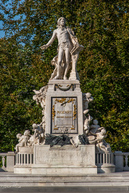 statue_mozart_burggarten