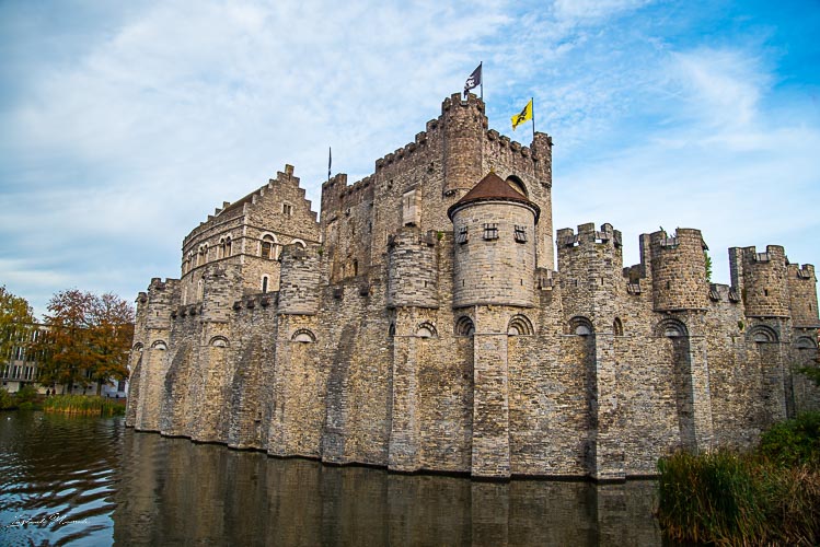chateau des comtes de flandre