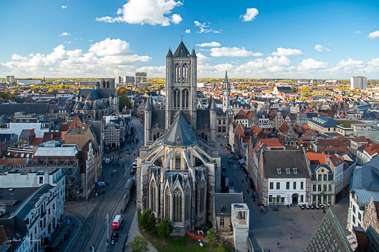 vue cathedrale beffroi gand