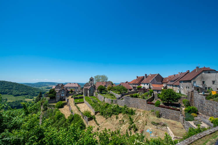 chateau_chalons_jura_vue