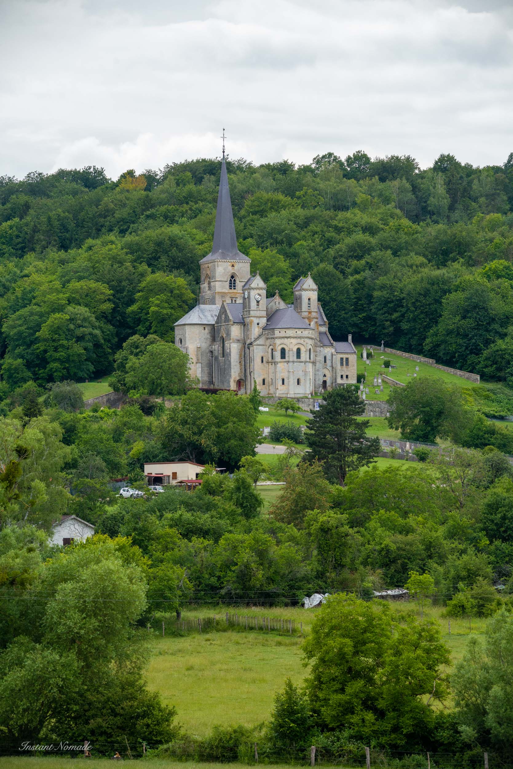 mont devant sassey eglise
