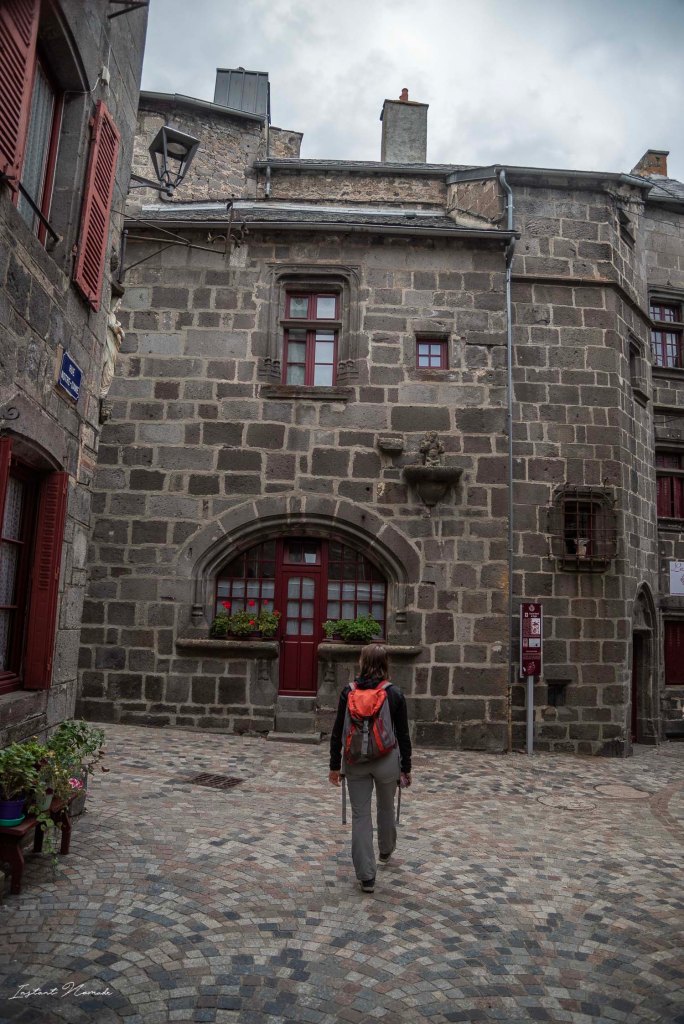 village besse auvergne