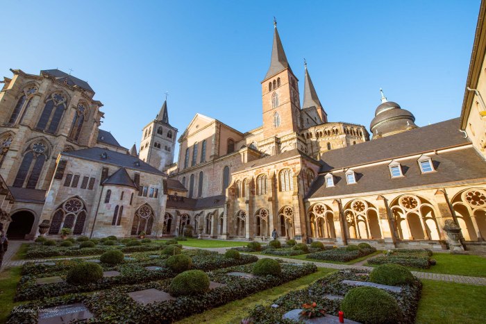 cloitre cathedrale treves