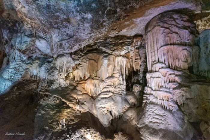 concretion grotte postojna