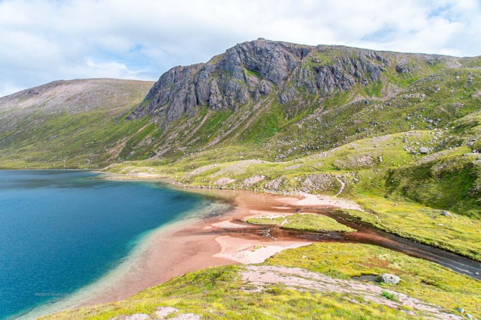 loch avon cairngorms ecosse