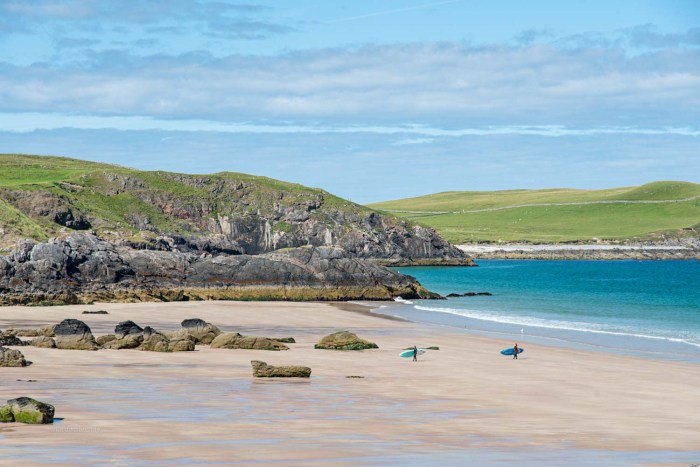 plage surfeur ecosse