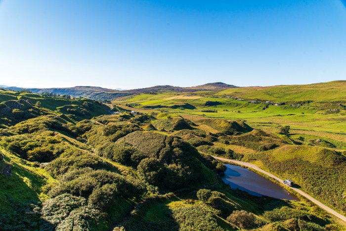 colline fairy glen ile de skye