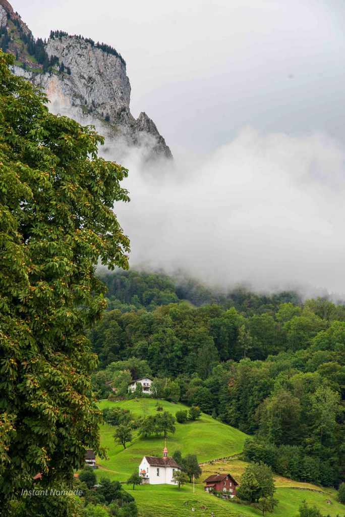 lauterbrunnen cascade suisse