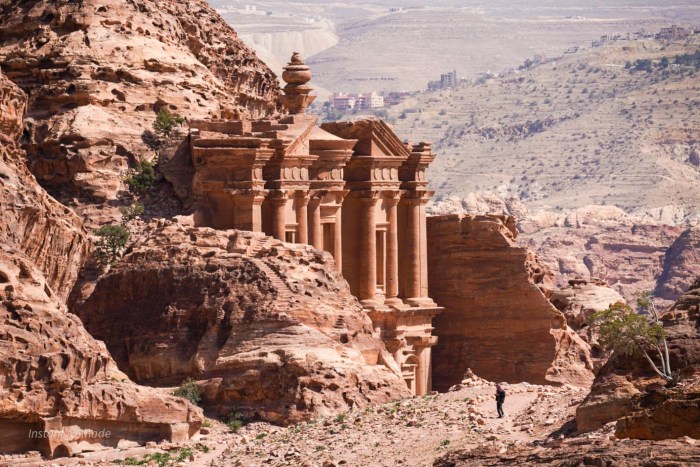 facade monastere petra jordanie