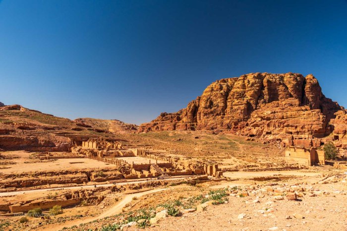 grand temple petra jordanie