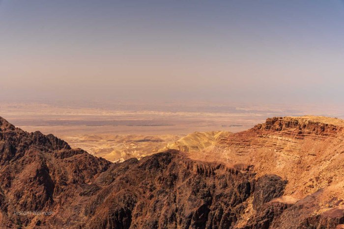 vue wadi araba petra jordanie