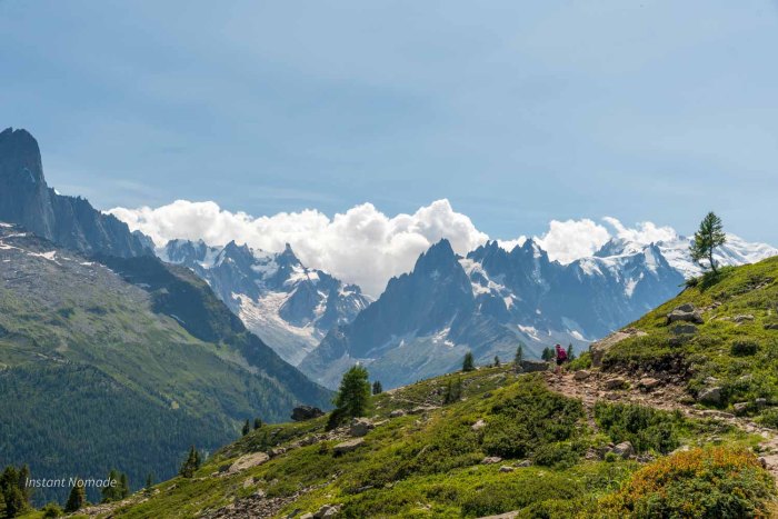 Chemin de randonnée en direction du refuge du lac blanc