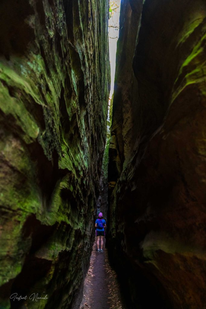 rochers passage etroit dans mullerthal