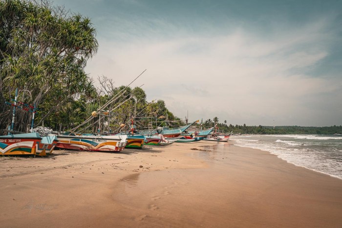 bateau peche tangalle sri lanka
