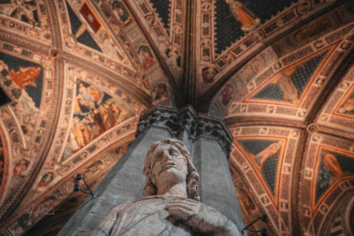 baptistere sienne italie