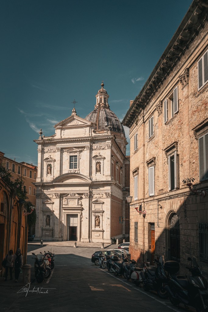eglise sienne italie