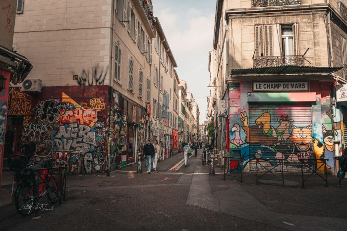le champ de mars cours julien marseille