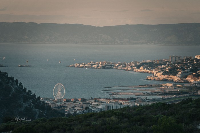 vue port marseille sormiou