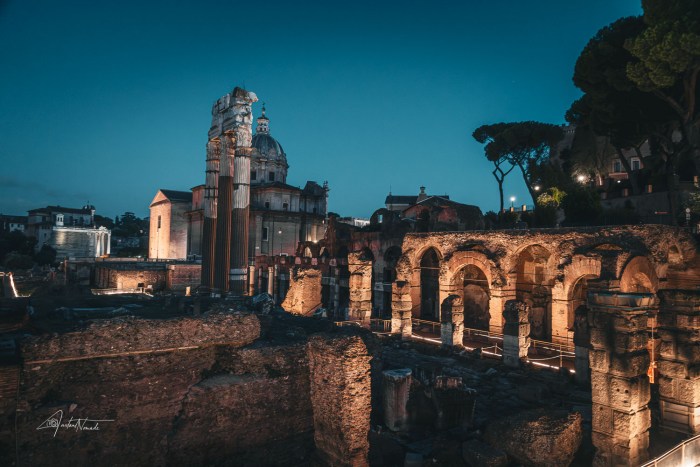 forum romain nuit