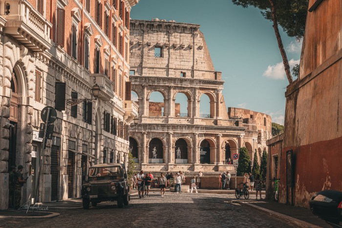 rue le colisee rome