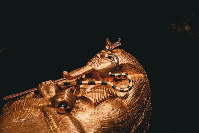 sarcophage faisant partie du trésor de toutankhamon
