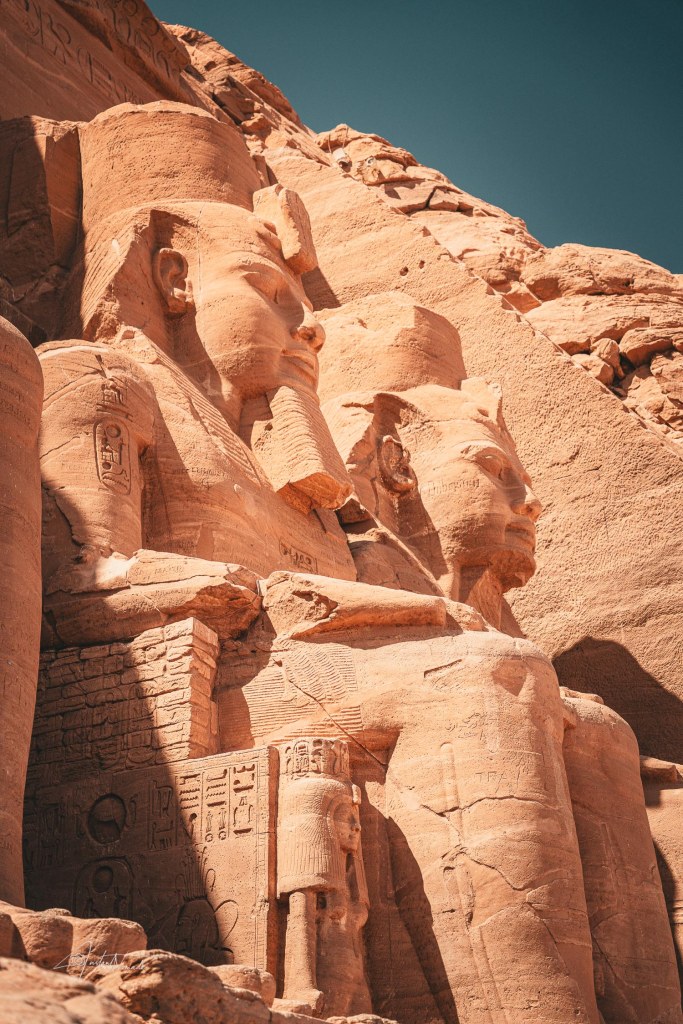 colosse abu simbel egypte