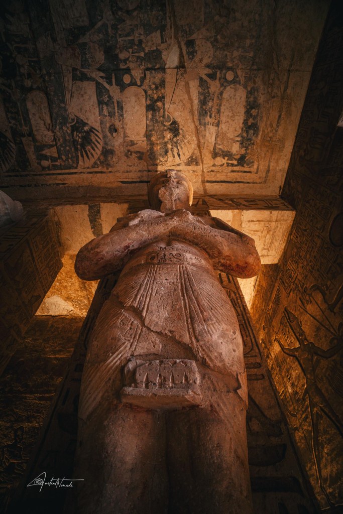 statue temple abu simbel egypte